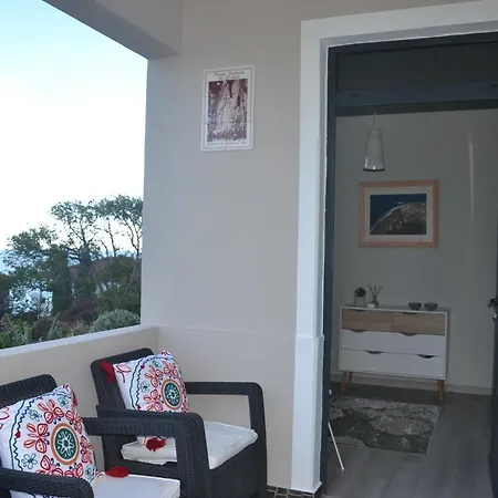 Casa D' Avo Zeza 公寓 *